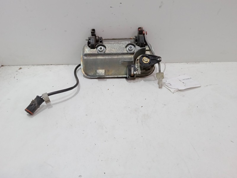 Recambio de maneta exterior puerta delantera derecha para opel corsa b (s93) 1.0 i 12v (f08, f68, m68) referencia OEM IAM   