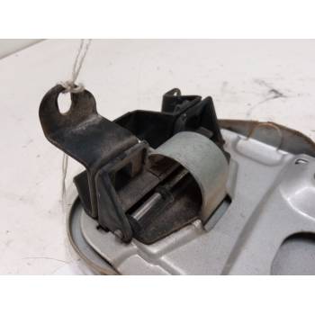 TAPA EXTERIOR COMBUSTIBLE 