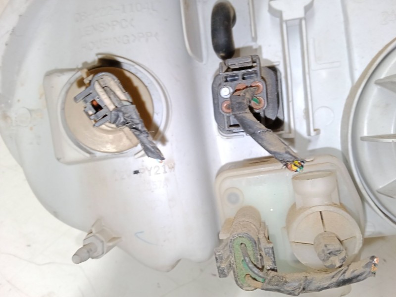 Recambio de faro izquierdo para daewoo lanos (klat) 1.3 referencia OEM IAM   