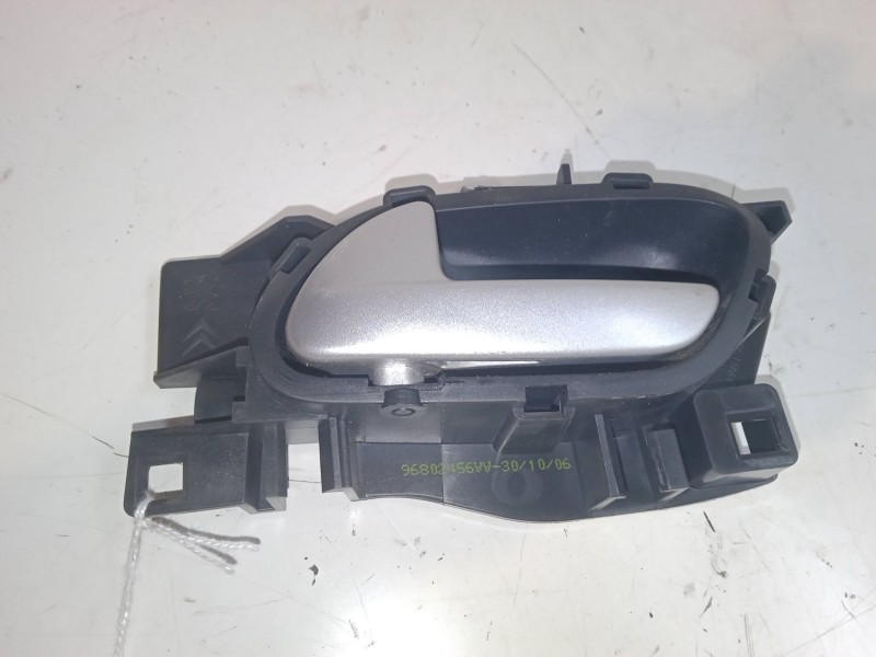 Recambio de maneta interior puerta trasera izquierda para peugeot 207/207+ (wa_, wc_) 1.4 16v referencia OEM IAM   