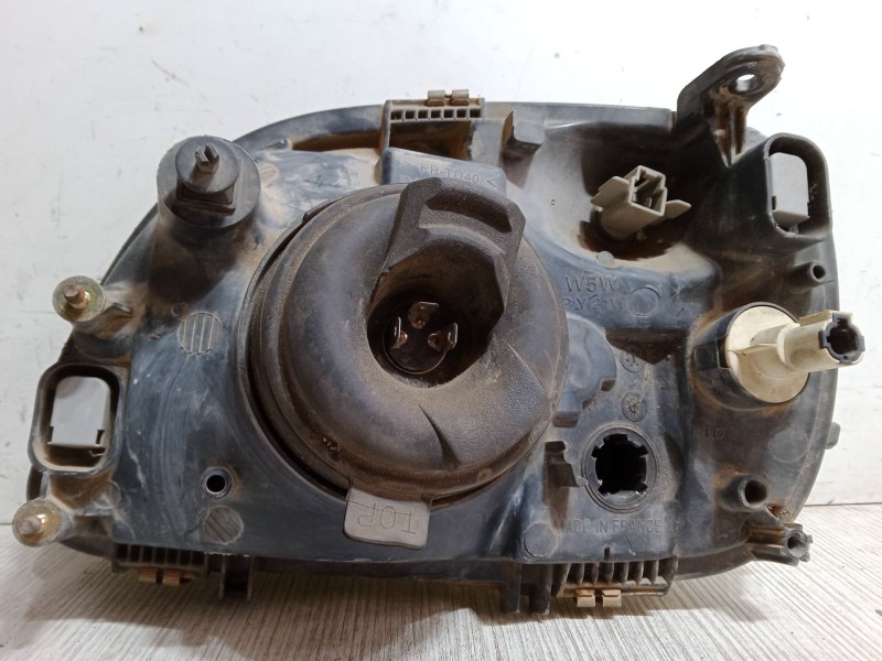 Recambio de faro derecho para nissan micra ii (k11) 1.0 i 16v referencia OEM IAM   