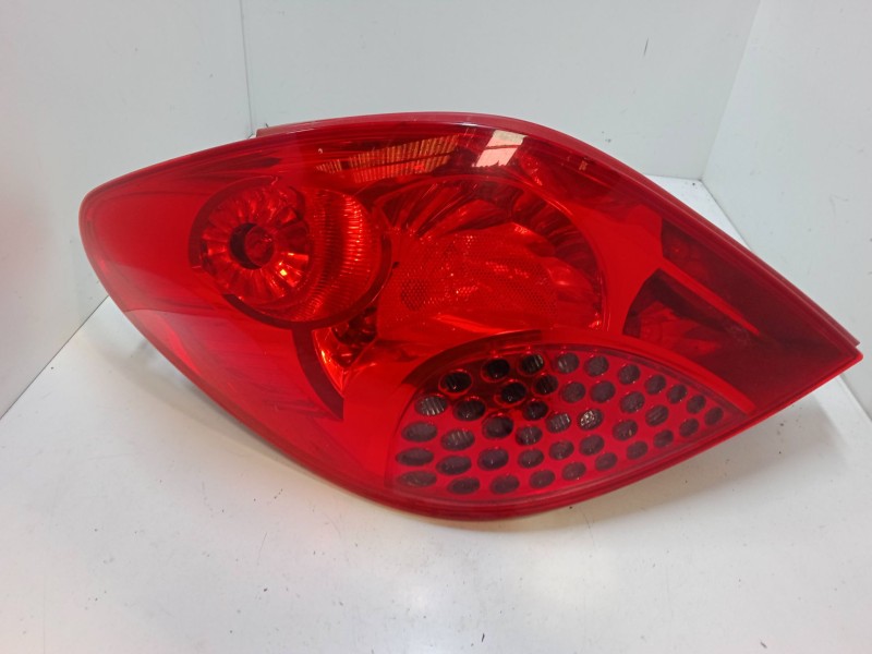 Recambio de piloto trasero izquierdo para peugeot 207/207+ (wa_, wc_) 1.4 16v referencia OEM IAM   