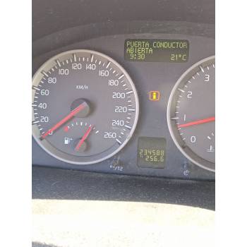 VOLVO S40 II (544)