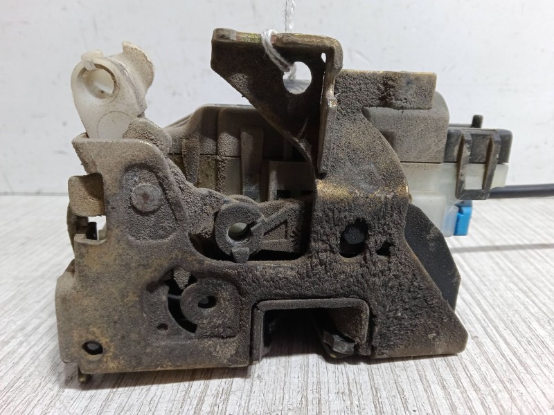 Recambio de cerradura puerta corredera izquierda para renault kangoo (kc0/1_) 1.5 dci (kc08, kc09) referencia OEM IAM   