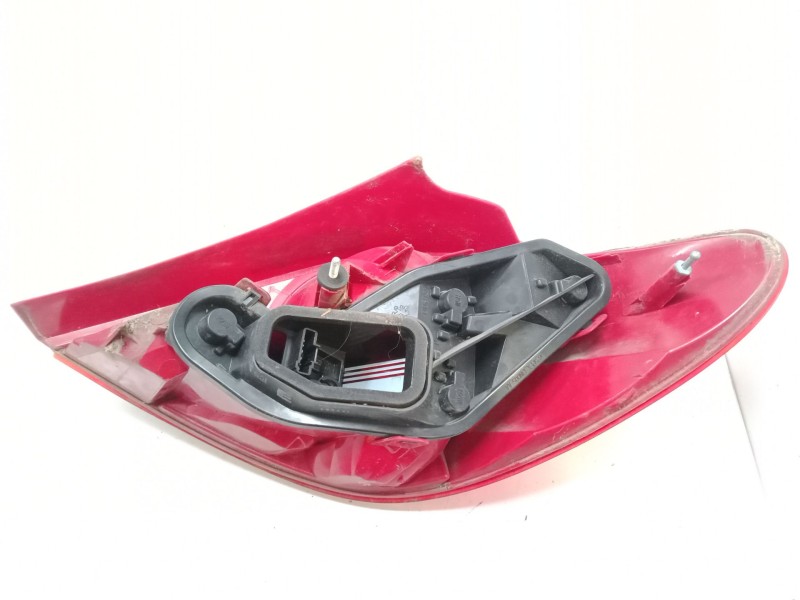 Recambio de piloto trasero izquierdo para peugeot 207/207+ (wa_, wc_) 1.4 16v referencia OEM IAM   