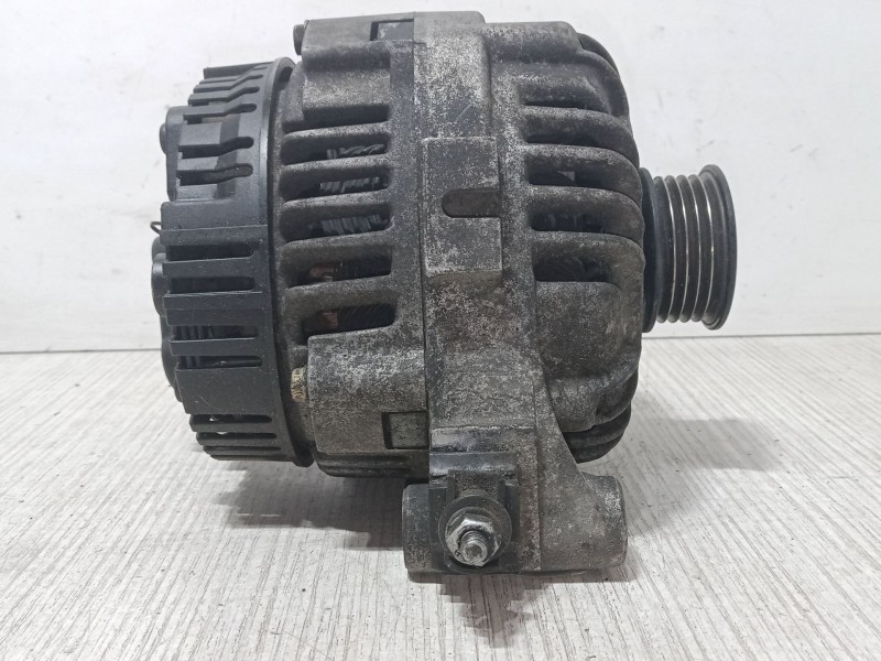 Recambio de alternador para bmw 3 (e36) 325 tds referencia OEM IAM   