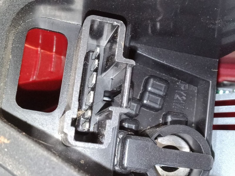 Recambio de piloto trasero izquierdo para peugeot 207/207+ (wa_, wc_) 1.4 16v referencia OEM IAM   