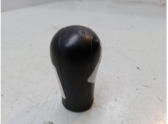 Recambio de pomo palanca cambio para toyota yaris (_p1_) 1.3 (scp12_, scp13_) referencia OEM IAM    2