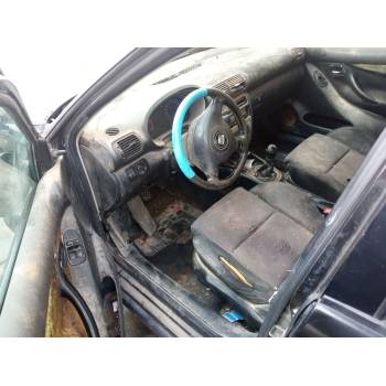 SEAT LEON (1M1)