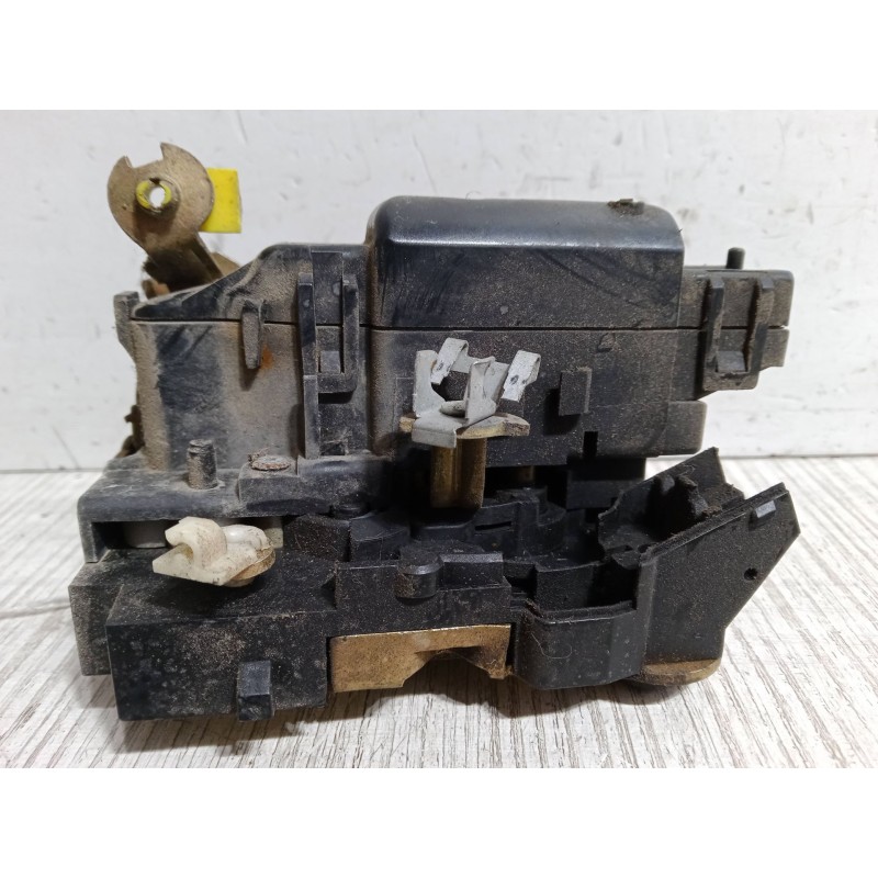 Recambio de cerradura puerta delantera derecha para renault kangoo (kc0/1_) 1.5 dci (kc08, kc09) referencia OEM IAM   