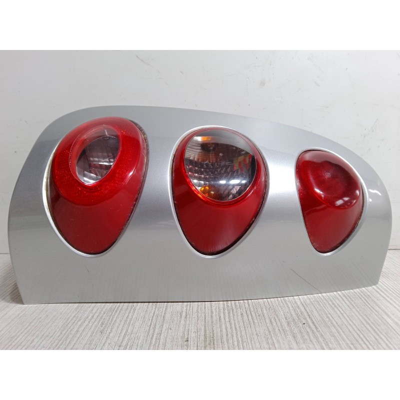 Recambio de piloto trasero derecho para smart fortwo coupé (450) 0.7 (450.352, 450.332) referencia OEM IAM   