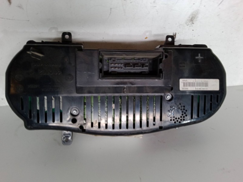 Recambio de cuadro instrumentos para seat altea (5p1) 1.9 tdi referencia OEM IAM 5P0920823C  V0010000