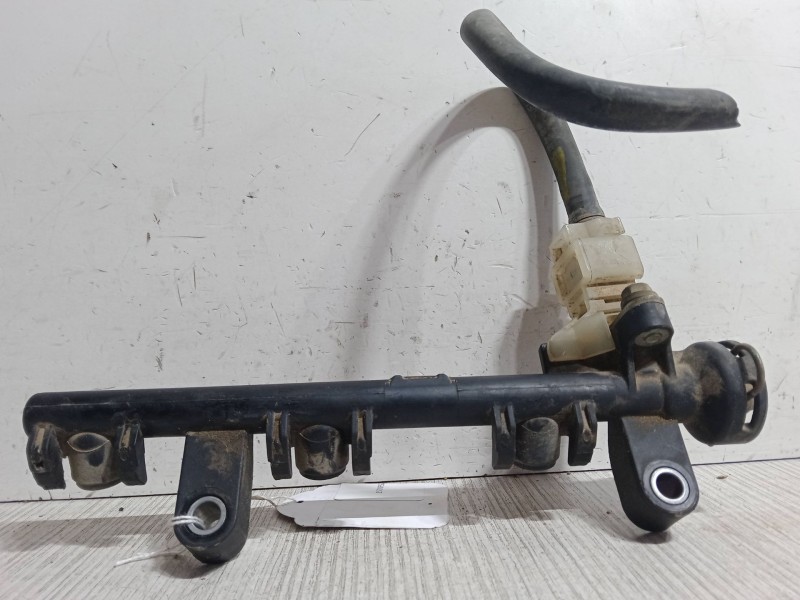 Recambio de rampa inyectora para toyota aygo (_b1_) 1.0 (kgb10_) referencia OEM IAM   