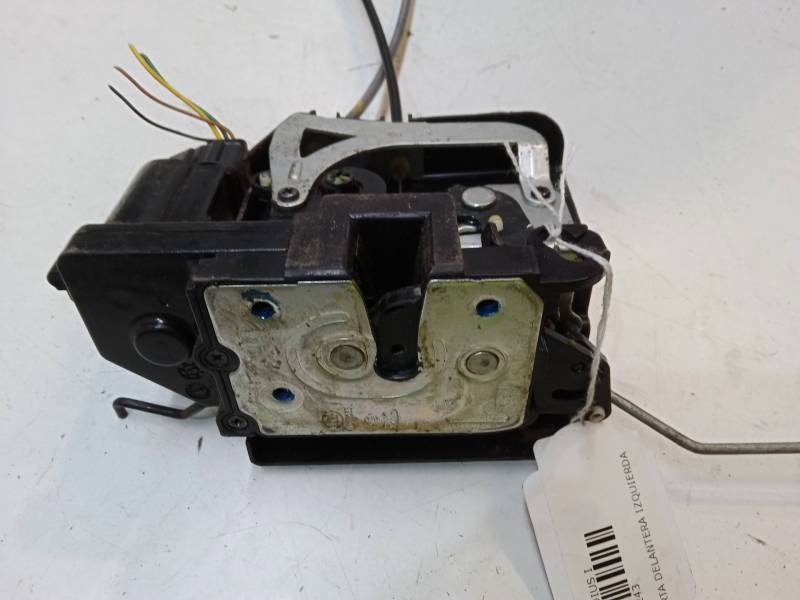 CERRADURA PUERTA DELANTERA IZQUIERDA 