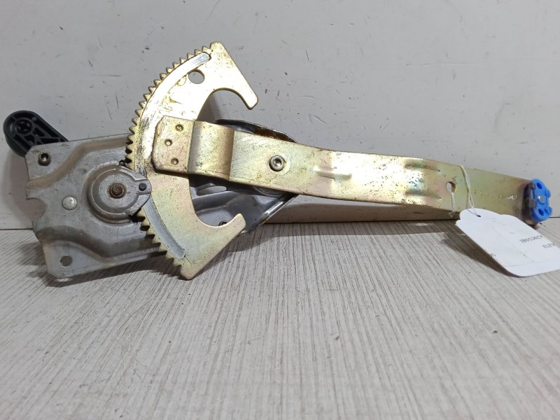 Recambio de elevalunas trasero izquierdo para ford fiesta iv (ja_, jb_) 1.25 i 16v referencia OEM IAM   