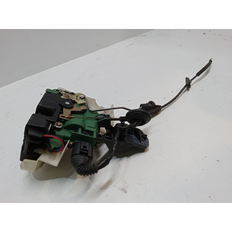 Recambio de cerradura puerta delantera izquierda para volkswagen passat b5.5 (3b3) 1.9 tdi 4motion referencia OEM IAM   