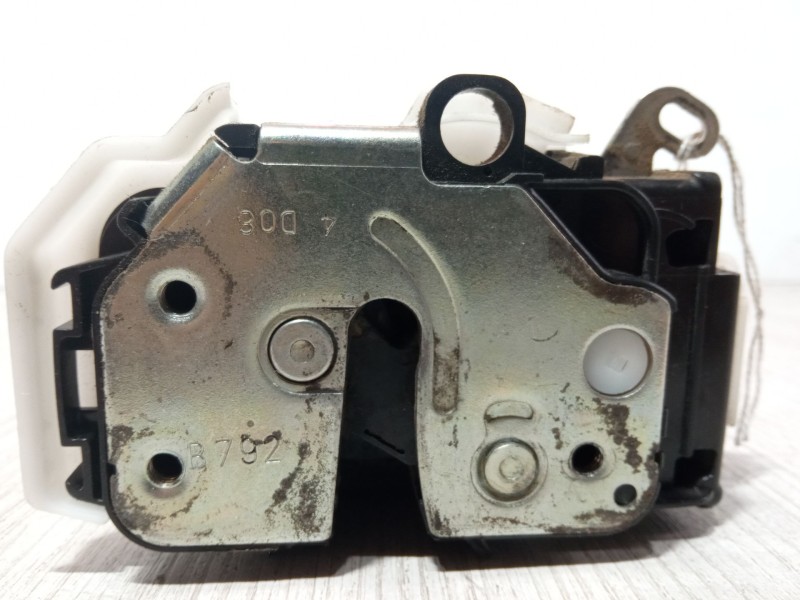 Recambio de cerradura puerta delantera derecha para peugeot bipper tepee 1.4 hdi referencia OEM IAM Z08F28-2ACLTD 1357552080 