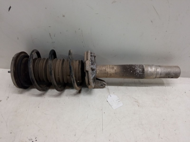 Recambio de amortiguador delantero izquierdo para bmw 7 (e65, e66, e67) 735 i, li referencia OEM IAM 824904556848  