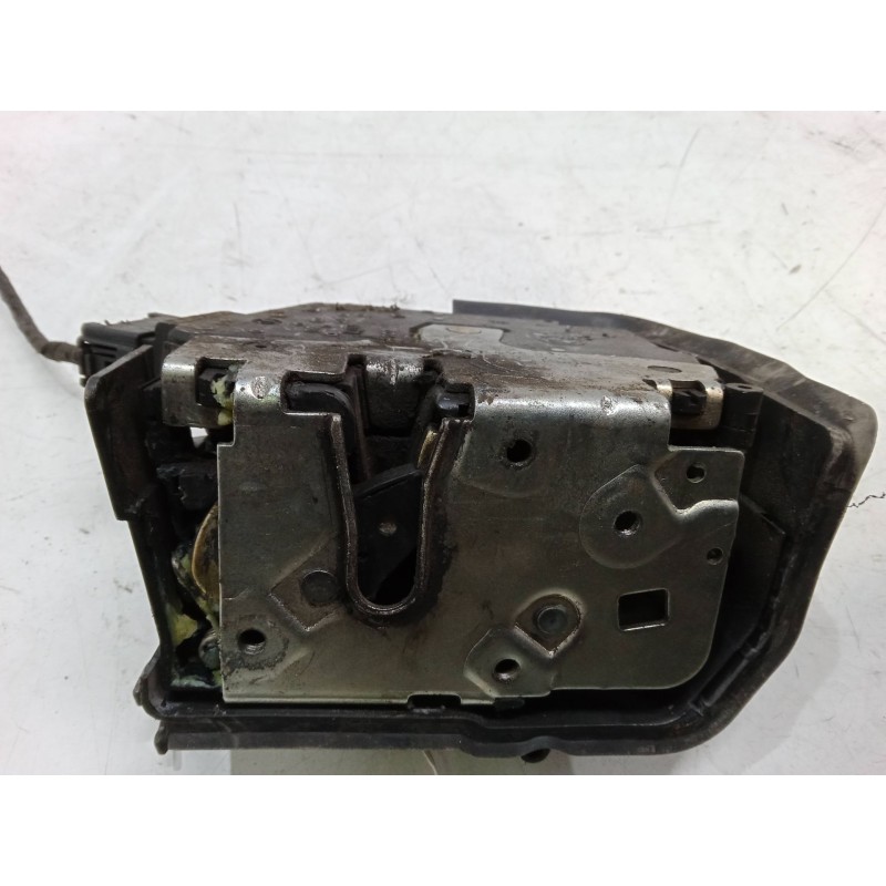 Recambio de cerradura puerta delantera derecha para bmw 3 compact (e46) 320 td referencia OEM IAM   