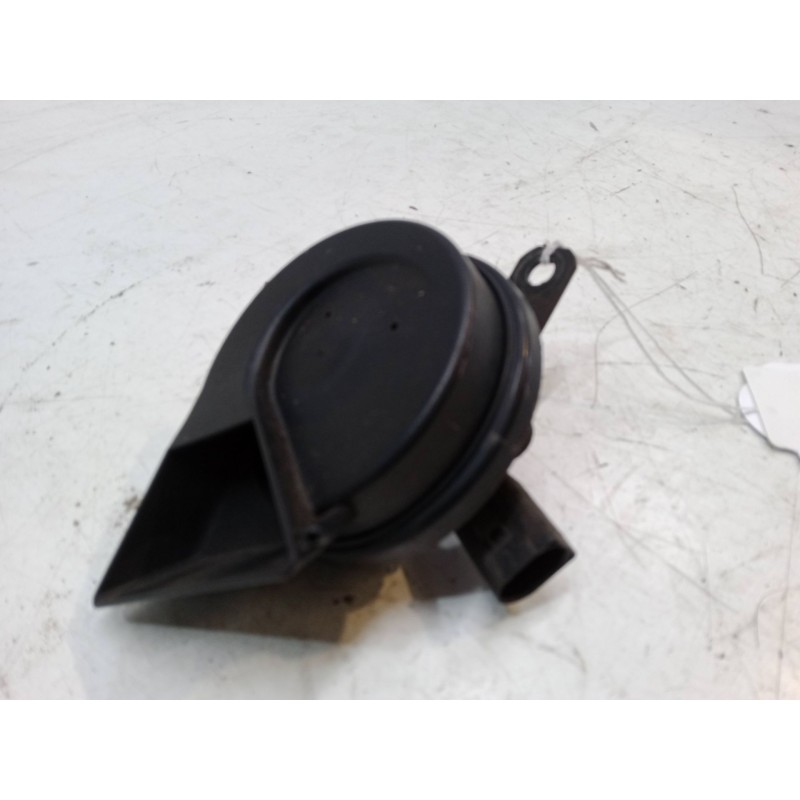 Recambio de claxon para seat ibiza iii (6l1) 1.2 referencia OEM IAM   