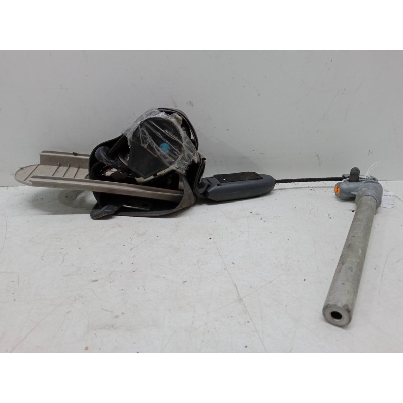 Recambio de cinturon con pretensor delantero derecho para renault megane ii station wagon (km0/1_) 1.5 dci (km16, km1e) referenc