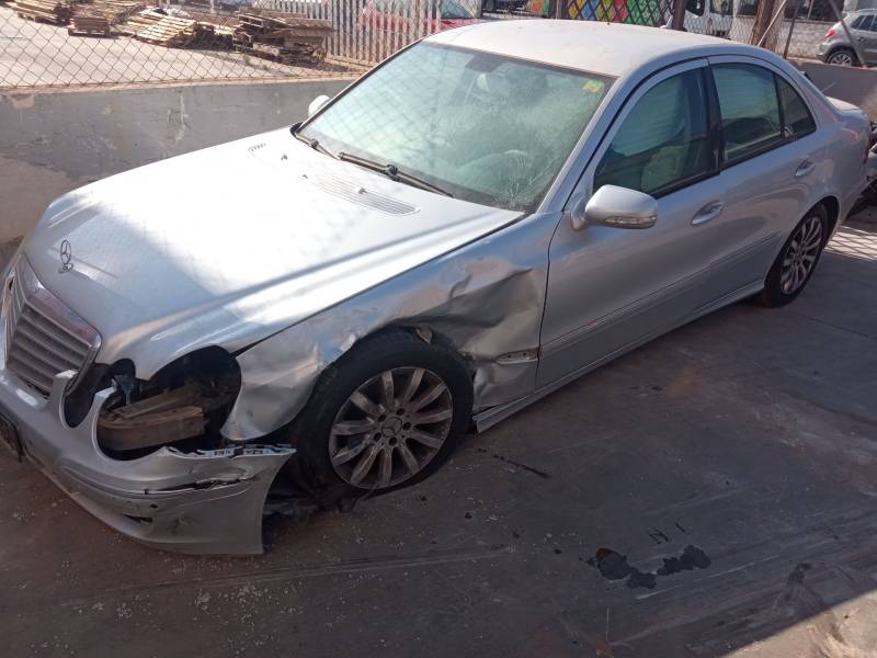 MERCEDES-BENZ E 200 CDI