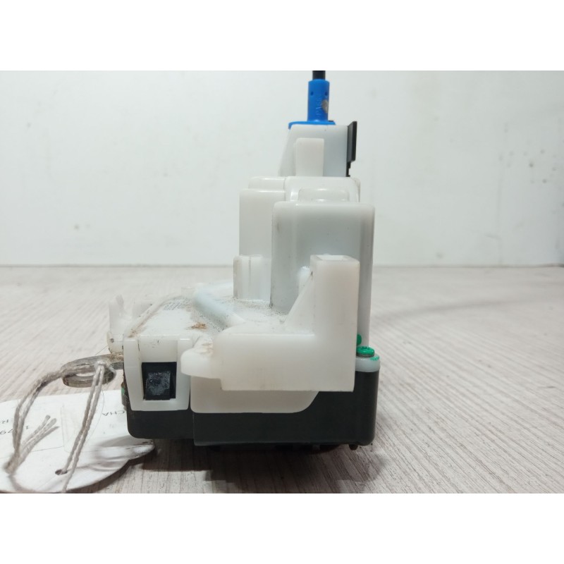 Recambio de cerradura puerta delantera derecha para peugeot bipper tepee 1.4 hdi referencia OEM IAM Z08F28-2ACLTD 1357552080 