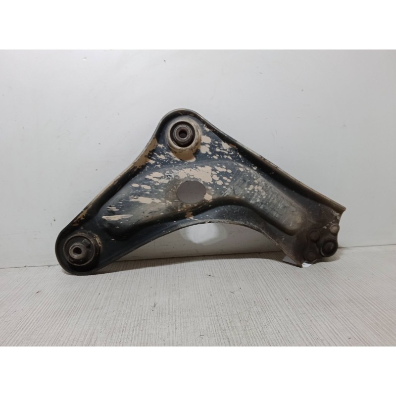 Recambio de brazo suspension inferior delantero izquierdo para peugeot 207/207+ (wa_, wc_) 1.6 hdi referencia OEM IAM   