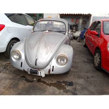 VOLKSWAGEN ESCARABAJO de desguace