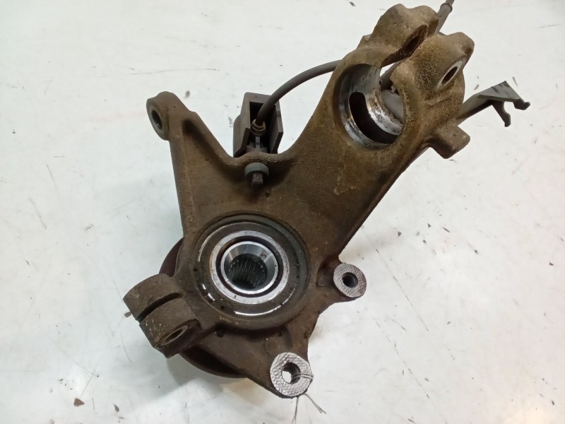 Recambio de mangueta delantera izquierda para peugeot 206 hatchback (2a/c) 2.0 s16 referencia OEM IAM   