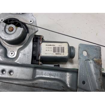 ELEVALUNAS ELECTRICO DERECHO 3P 