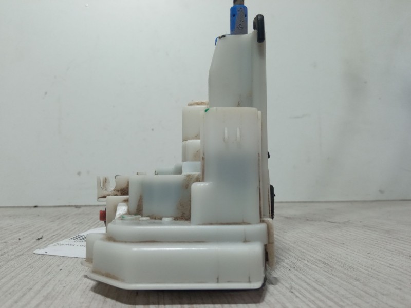 Recambio de cerradura puerta delantera izquierda para peugeot bipper tepee 1.4 hdi referencia OEM IAM 1361752080  