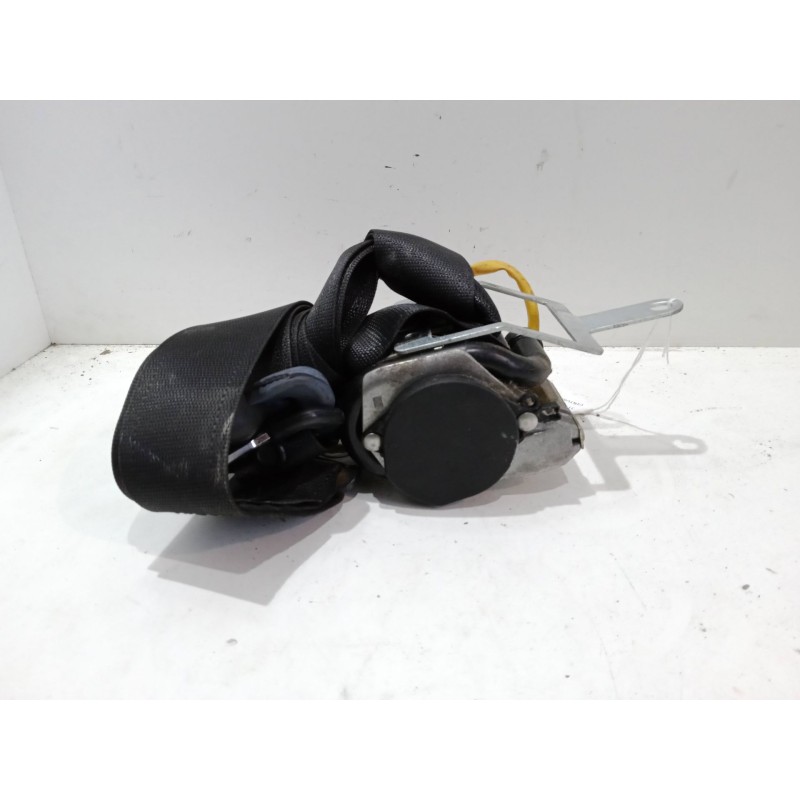 Recambio de cinturon con pretensor delantero derecho para opel agila (a) (h00) 1.2 16v (f68) referencia OEM IAM   
