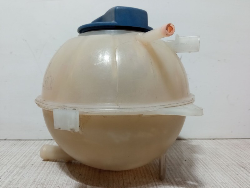 Recambio de botella expansion para volkswagen polo iv sedán (9a4, 9a2, 9n2, 9a6) 1.4 referencia OEM IAM 6Q0121407  