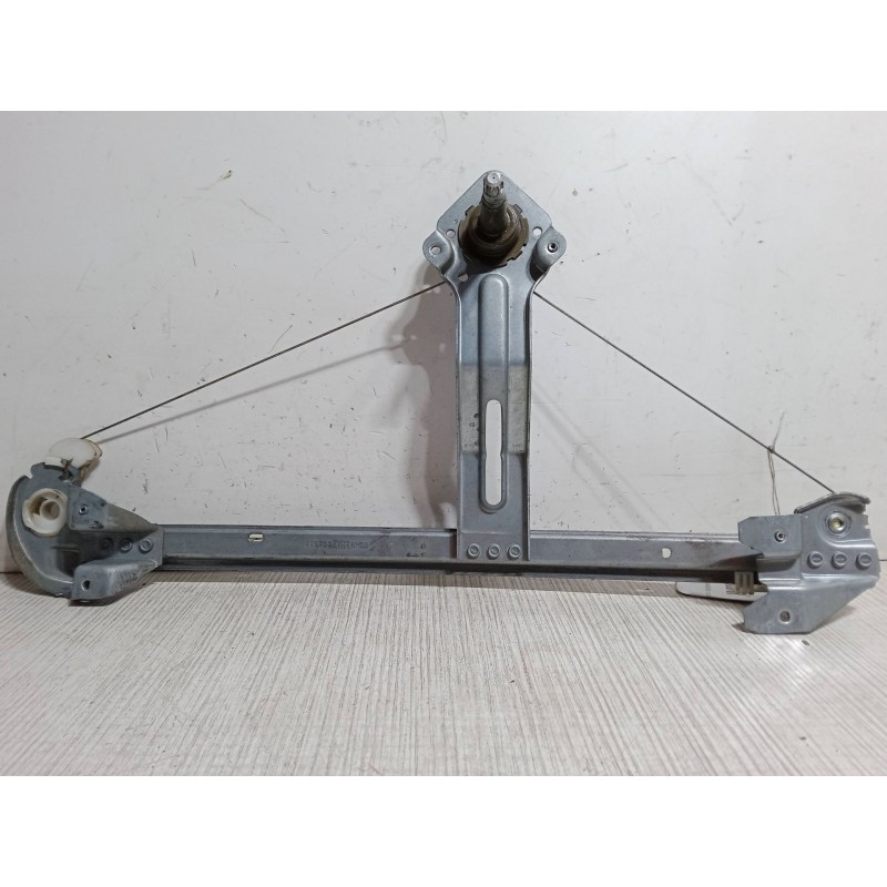 Recambio de elevalunas electrico trasero derecho para opel meriva a monospace (x03) 1.6 16v (e75) referencia OEM IAM   
