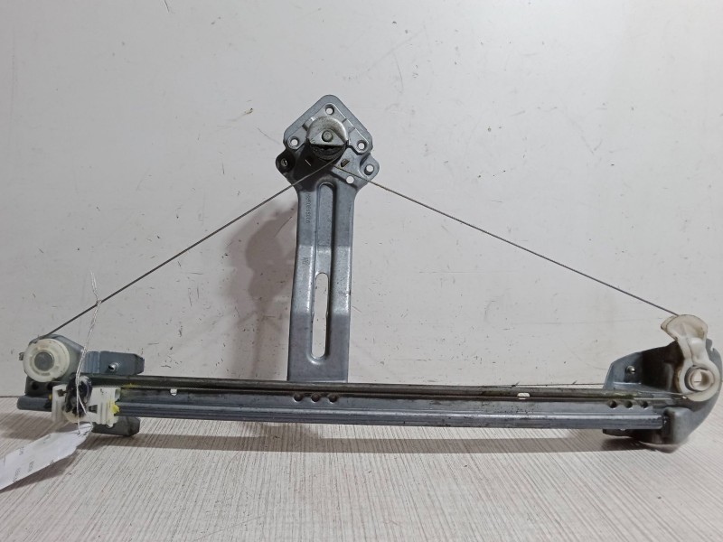Recambio de elevalunas electrico trasero derecho para opel meriva a monospace (x03) 1.6 16v (e75) referencia OEM IAM   