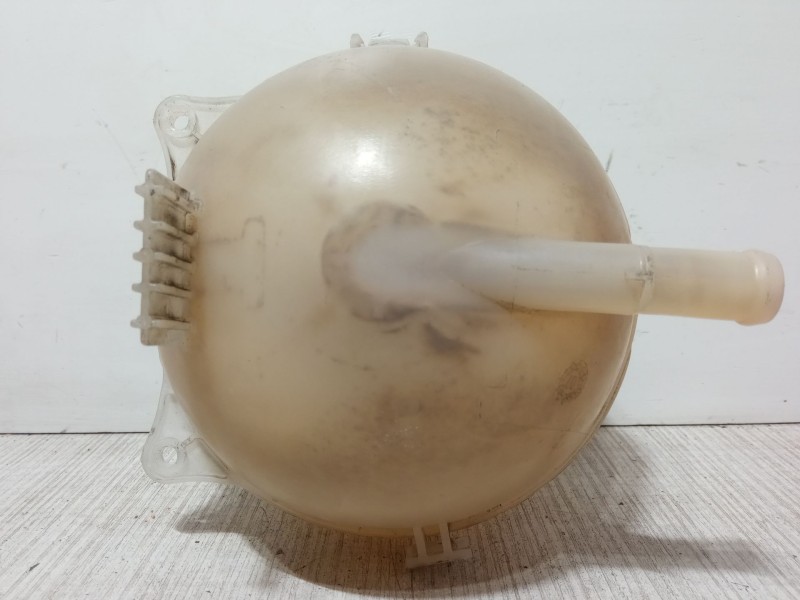 Recambio de botella expansion para volkswagen polo iv sedán (9a4, 9a2, 9n2, 9a6) 1.4 referencia OEM IAM 6Q0121407  