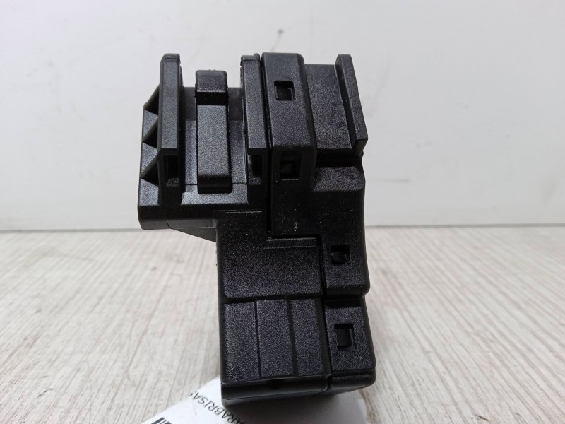 Recambio de mando limpiaparabrisas para ford fiesta v (jh_, jd_) 1.4 tdci referencia OEM IAM PA66-GF30  