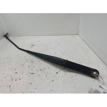 BRAZO LIMPIA DELANTERO DERECHO 