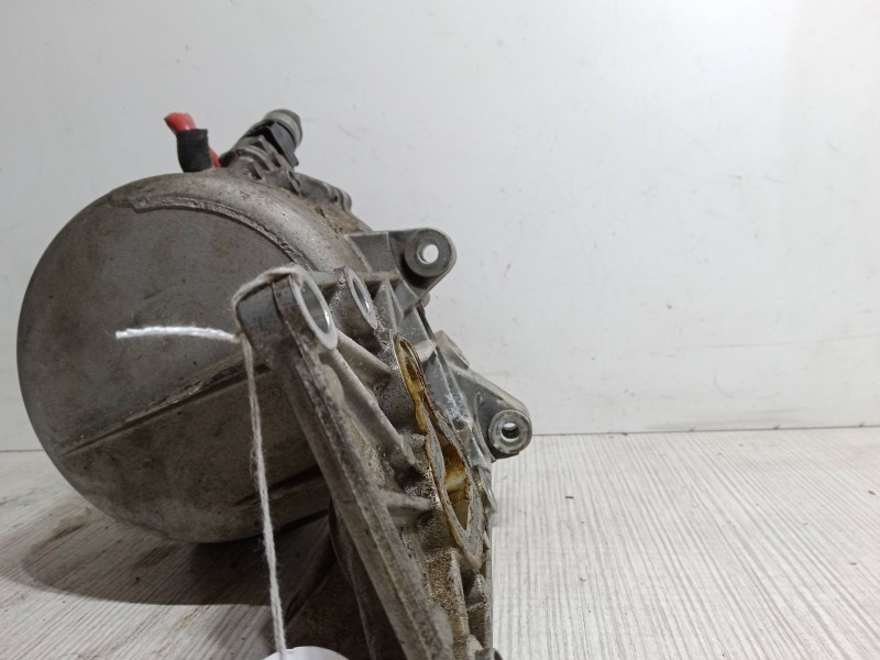 Recambio de alternador para bmw 7 (e65, e66, e67) 735 i, li referencia OEM IAM 01220AA  