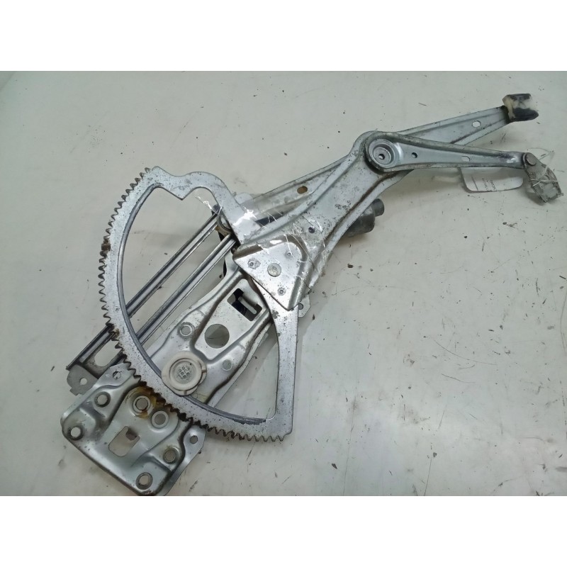 Recambio de elevalunas electrico delantero derecho para mercedes-benz clase m (w163) ml 430 (163.172) referencia OEM IAM   