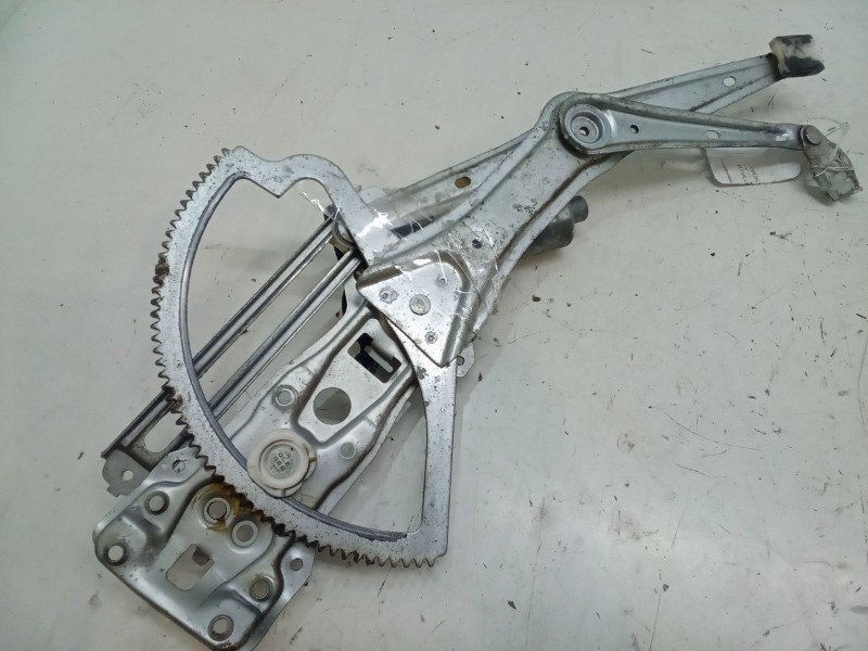 Recambio de elevalunas electrico delantero derecho para mercedes-benz clase m (w163) ml 430 (163.172) referencia OEM IAM   
