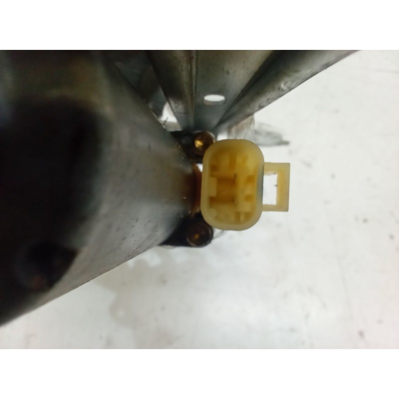 Recambio de elevalunas electrico delantero derecho para mercedes-benz clase m (w163) ml 430 (163.172) referencia OEM IAM   