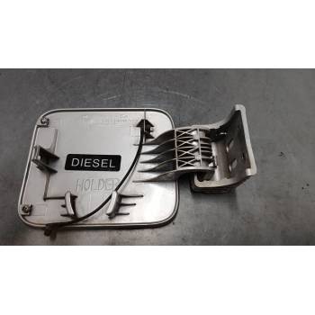TAPA EXTERIOR COMBUSTIBLE 