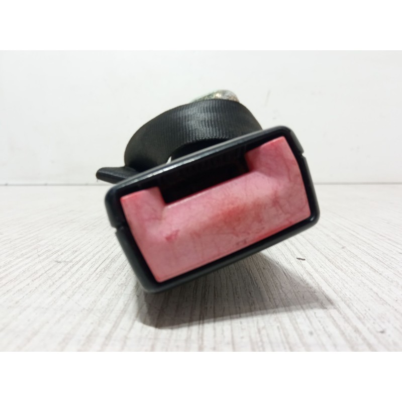Recambio de anclaje cinturon trasero derecho para volkswagen polo iv sedán (9a4, 9a2, 9n2, 9a6) 1.4 referencia OEM IAM 6Q0857740