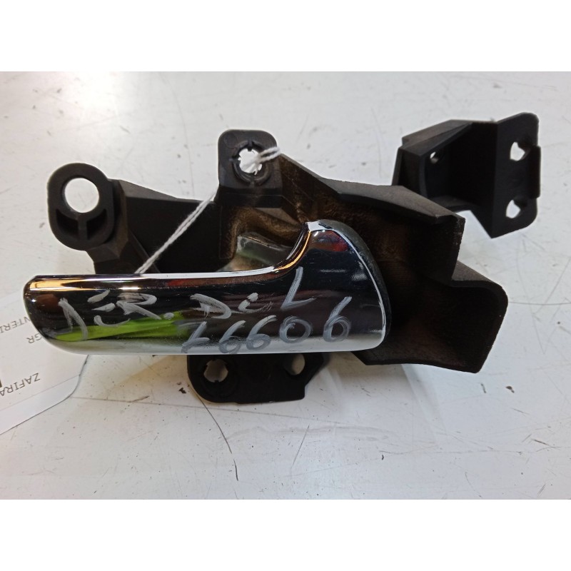 Recambio de maneta interior puerta delantera derecha para opel zafira a monospace (t98) 2.0 dti 16v (f75) referencia OEM IAM   