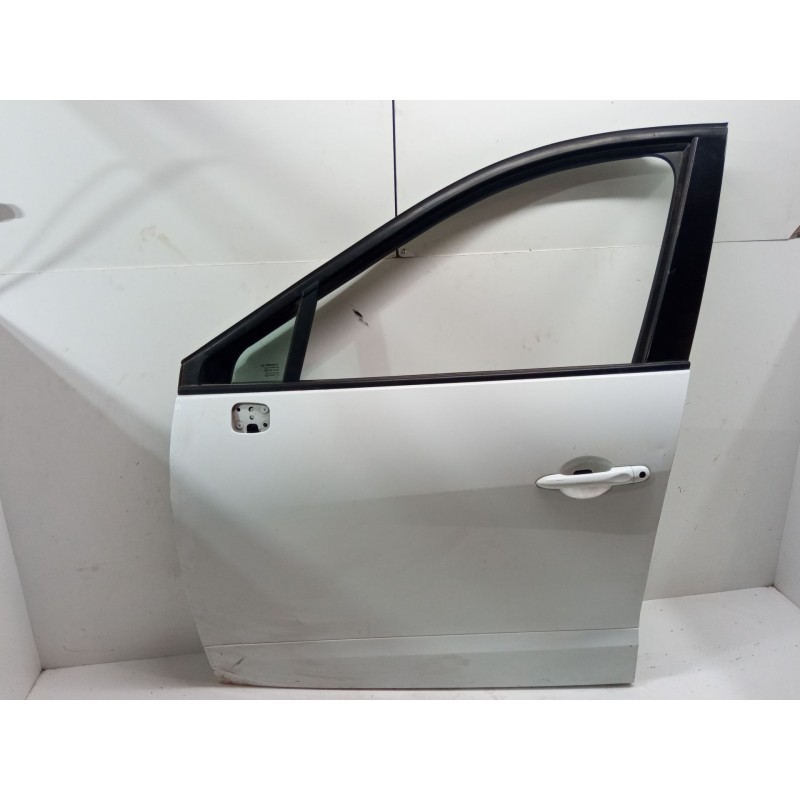 Recambio de puerta delantera izquierda para renault scénic iii (jz0/1_) 1.5 dci referencia OEM IAM Completa  