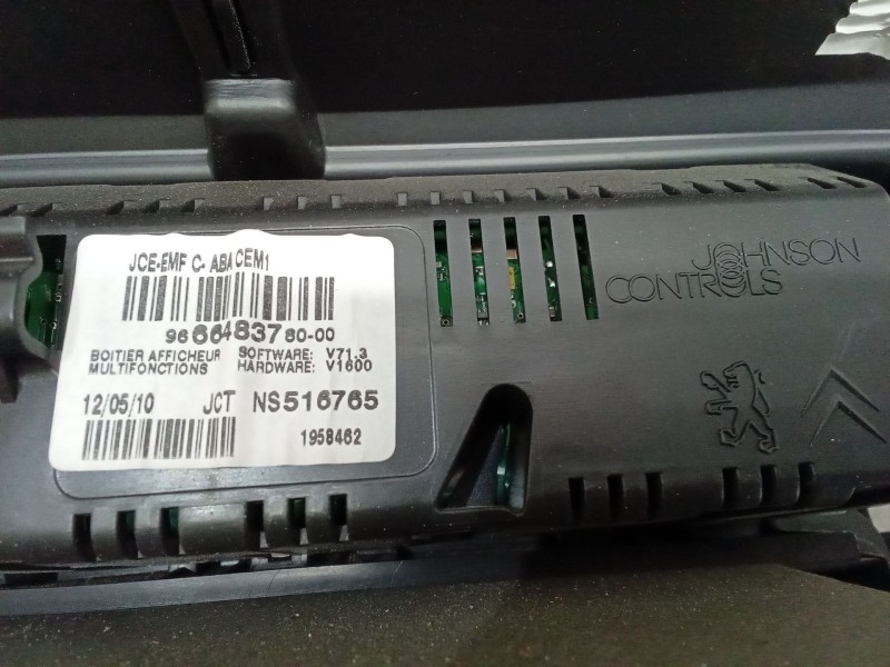 Recambio de aireador central para citroën c4 coupé (la_) 1.4 16v referencia OEM IAM   