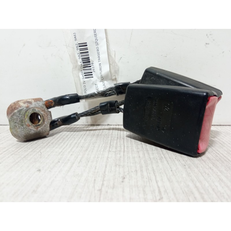Recambio de anclaje cinturon trasero izquierdo para volkswagen polo iv sedán (9a4, 9a2, 9n2, 9a6) 1.4 referencia OEM IAM 6Q08574