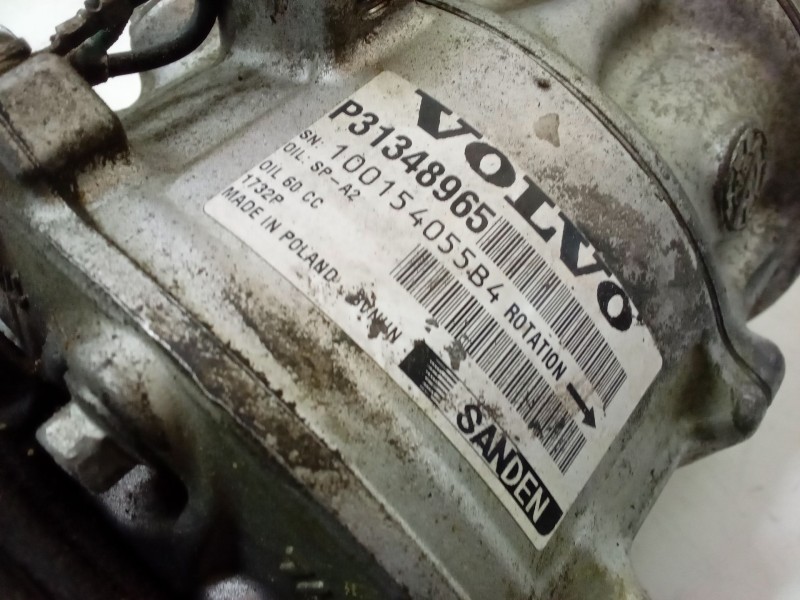 Recambio de compresor a/a para volvo v40 hatchback (525) d2 referencia OEM IAM P31348965  